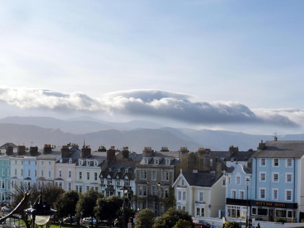 Chilterns Guest House Llandudno Exterior foto